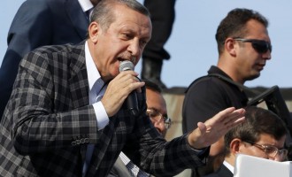 Erdogan Dollars: Οι καυτοί διάλογοι του Ερντογάν με το γιο του