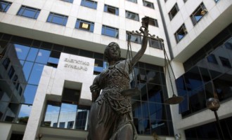 Το Ελεγκτικό Συνέδριο έκρινε αντισυνταγματική την περικοπή στο εφάπαξ συνταξιούχου του δημοσίου