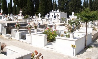 Απειλητικά τηλεφωνήματα για σκάνδαλο κακοδιαχείρισης στο νεκροταφείο Πάτρας
