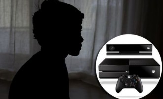 13χρονος βίασε την 8χρονη αδελφή του “μιμούμενος” πορνό που είδε στο Xbox