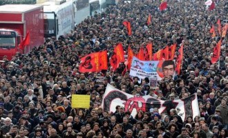 Δύο εκατομμύρια Τούρκοι στους δρόμους για τον Μπερκίν