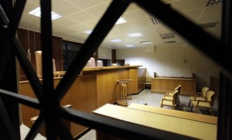 Ένοχοι οι 13 από τους 14 κατηγορούμενους για τα δομημένα ομόλογα