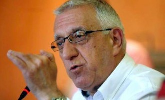«Ο Βενιζέλος δεν είναι υποψήφιος με τη ΝΔ» λέει ο Κακλαμάνης – Σιγή για το εάν θα είναι υποψήφιος ΠτΔ