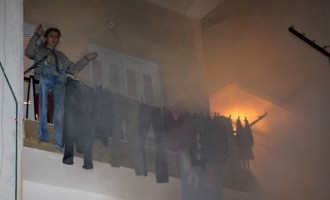 Κρήτη: Κινδύνευσαν άνθρωποι από πυρκαγιά σε πολυκατοικία (φωτογραφίες)