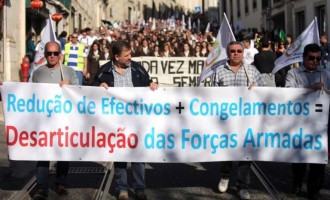Χιλιάδες στρατιωτικοί διαδήλωσαν στη Λισαβόνα ενάντια στην Τρόικα