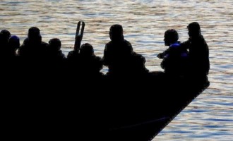 Ανατροπή σκάφους με μετανάστες βόρεια της Συμης