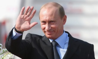 Με θερμά λόγια υποδέχτηκε ο Πούτιν τον Έλληνα Πρέσβη στο Κρεμλίνο