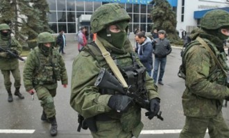 Επικίνδυνη εξέλιξη: Ουκρανοί κομάντος συγκρούστηκαν με “δυνάμεις αυτοάμυνας” στην Κριμαία