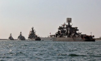 Ο Ρωσικός Στόλος κάνει ασκήσεις με πραγματικά πυρά στον Εύξεινο Πόντο