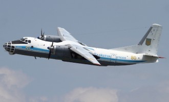 Ουκρανικό αεροσκάφος επλήγη από πυρά μέσα από το Σλοβιάντσκ