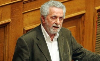 Δρίτσας για συλλαλητήριο: Ο Μίκης Θεοδωράκης κάνει ιστορικό λάθος