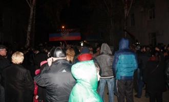 Φωτογραφίες από το υπό ρωσική κατάληψη αστυνομικό τμήμα του Σλοβιάντσκ