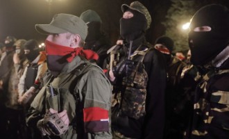 Σ. Λαβρόφ: Η κυβέρνηση του Κιέβου δεν θέλει να ελέγξει τις ναζιστικές συμμορίες