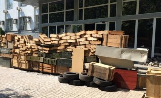 ΒΙΝΤΕΟ: Η κατάληψη του κτιρίου της Κρατικής Ασφάλειας στο Ντονέτσκ