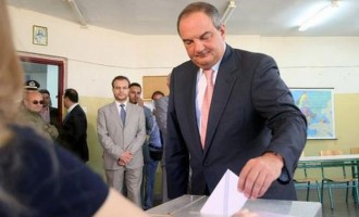 Στη Θεσσαλονίκη ψήφισε ο Κώστας Καραμανλής