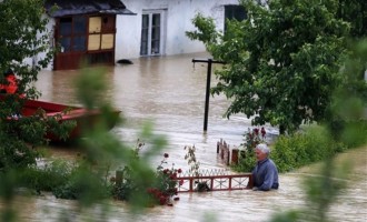 Καταστροφικές πλημμύρες σε Σερβία και Βοσνία