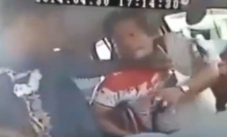 Σοκ: Πελάτης σφάζει τον οδηγό του ταξί χωρίς λόγο (βίντεο)