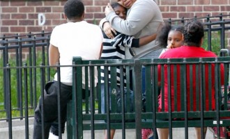 Μαχαίρωσαν δύο 7χρονα παιδάκια στο Μπρούκλιν