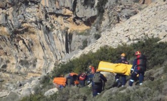 Κρήτη: Κινητό και Facebook έσωσαν τουρίστρια που είχε πέσει σε γκρεμό