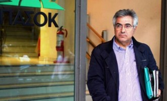 Παραιτήθηκε ο Καρχιμάκης από το ΠΑΣΟΚ – Διαβάστε την επιστολή του