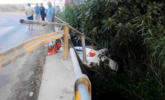 Κινέζοι τουρίστες έπεσαν με το αυτοκίνητό τους σε ποτάμι!