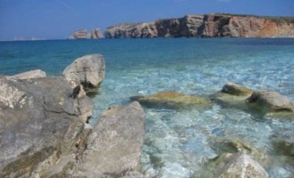 Απόδραση στον παράδεισο: Οι “άγνωστες” παραλίες της Νάξου