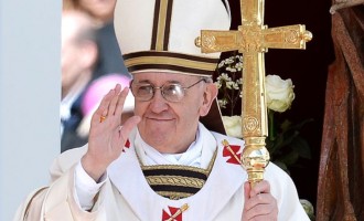 Ο Πάπας αρνήθηκε να φορέσει αλεξίσφαιρο γιλέκο – “Δεν φοβάμαι το ISIS”
