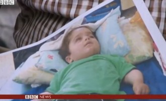ΣΟΚ: Πέθανε ο 4χρονος Γιαζίντι που είχε τυφλωθεί από τον ήλιο (βίντεο)