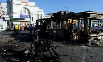 Σφυροκοπούν το Ντονέτσκ οι Ουκρανοί – Τουλάχιστον 2 νεκροί (βίντεο)