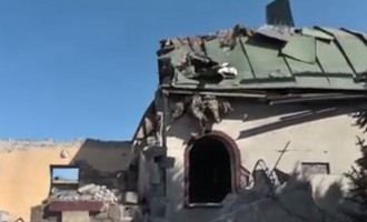 Οι Ουκρανοί σκότωσαν 3 πολίτες την ώρα που προσεύχονταν (βίντεο)