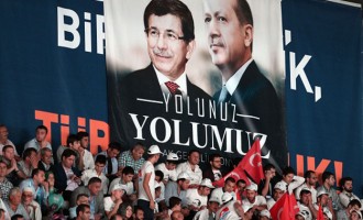 Ερντογάν: «Τα ονόματα αλλάζουν, η πολιτική μένει ίδια»