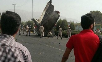 Ιράν: Σαν από θαύμα σώθηκαν 3 επιβάτες του αεροπλάνου (φωτογραφίες)