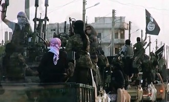 Το Ισλαμικό Κράτος συγκεντρώνει στρατεύματα βόρεια της Βαγδάτης