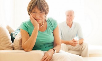 Άγχος και θλίψη για τις γυναίκες των συνταξιούχων