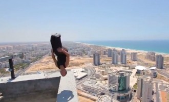 Ακροβατικά – θανάτου στον 40ο όροφο (βίντεο)