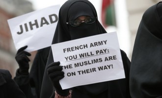 930 μουσουλμάνοι της Γαλλίας στο Ισλαμικό Κράτος