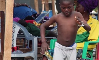 Ο 11χρονος που νίκησε τον Έμπολα χορεύοντας (βίντεο)