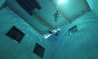 Θαυμάστε την εσωτερική πισίνα με βάθος 34 μέτρων (φωτογραφίες – βίντεο)