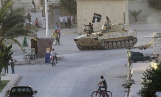 H συριακή αντιπολίτευση ζητά όπλα να πολεμήσει τους τζιχαντιστές