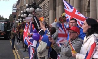 Σκωτία: Υποστηρικτές της ένωσης με την Βρετανία χαιρετούν ναζιστικά (βίντεο)