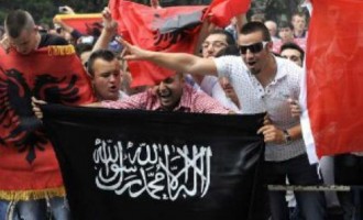 Η Αλβανία βοηθά στον πόλεμο ενάντια στο Ισλαμικό Κράτος