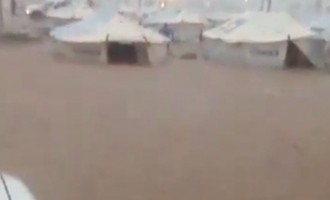 Γιαζίντι: Πλημμύρισαν οι καταυλισμοί – Κινδύνευσαν ζωές (βίντεο)