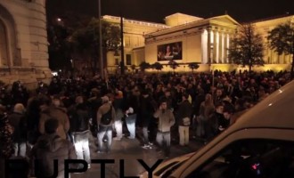 Ουγγαρία: Διαδηλώσεις κατά του φόρου στο… διαδίκτυο (βίντεο)