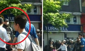Το Ισλαμικό Κράτος με μαύρα μπλουζάκια στους δρόμους της Τουρκίας