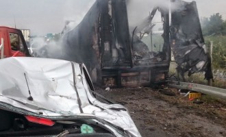 Τραγωδία στην Εγνατία: 4 νεκροί και 15 τραυματίες στην καραμπόλα (νέες φωτό)