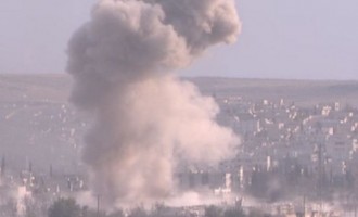 Σφυροκοπούν την Κομπάνι οι τζιχαντιστές – Νέοι βομβαρδισμοί