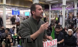 Βρετανία: Κούρδοι διαδηλώνουν μαχητικά στο Λονδίνο (βίντεο)