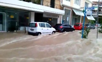 Ο Σαμαράς διαβεβαιώνει ότι θα αποζημιωθούν οι πλημμυροπαθείς