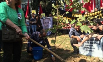 Κηδεία Τούρκου κομμουνιστή που σκοτώθηκε στην Κομπάνι