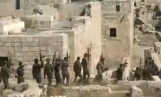 Χαλέπι: Οι πρώτες εικόνες μετά την ήττα του Ισλαμικού Κράτους (βίντεο)